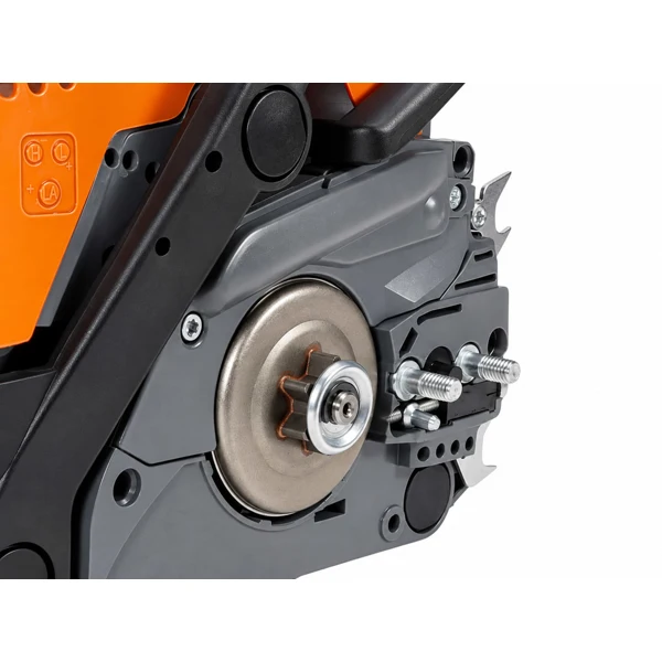 Kompletný motor pre reťazové píly HSP188 obsah 31,8 ccm výkon 1,4 kW (1,9 PS)
