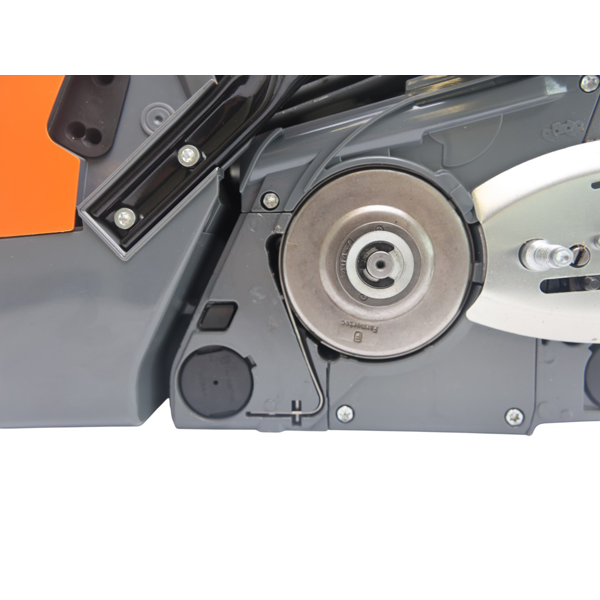 Kompletný profesionálny motor pre reťazové píly HSH888 obsah 122 ccm výkon 8,7 PS