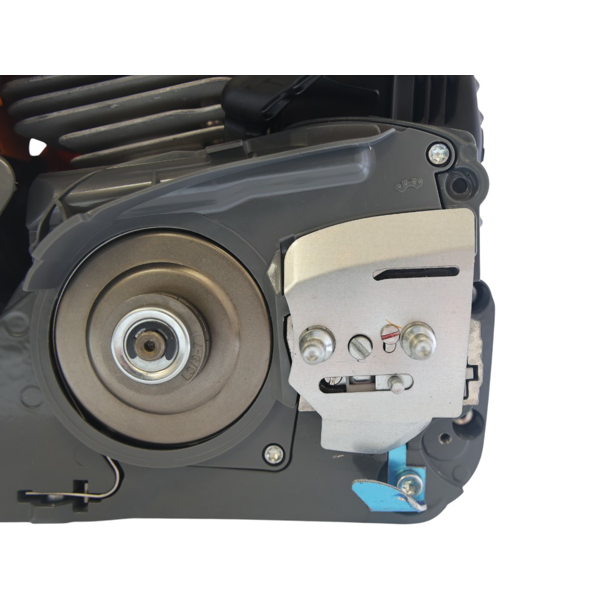 Kompletný profesionálny motor pre reťazové píly HSP444 obsah 70,7 ccm výkon 5,4 PS