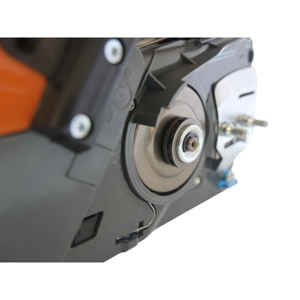 Kompletný profesionálny motor pre reťazové píly HSP444 obsah 70,7 ccm výkon 5,4 PS