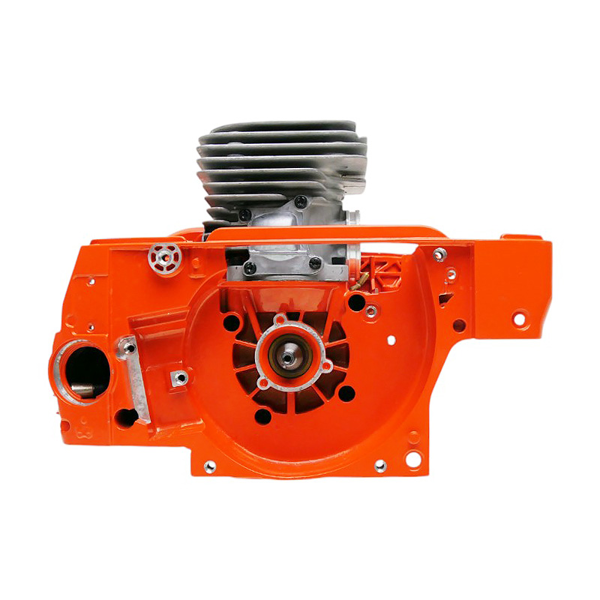 Kompletný profesionálny polomotor pre reťazové píly Husqvarna 365 X-TORQ 372 XP-XTORQ obsah 70,7 ccm výkon 4,9 PS