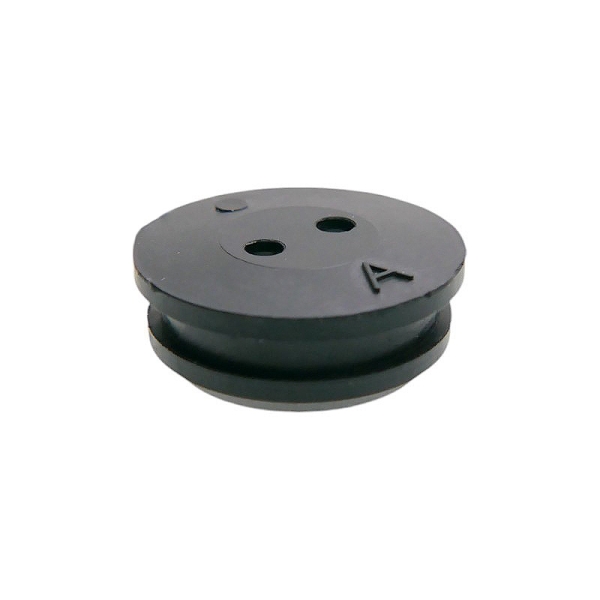 Priechodka palivovej nádrže pre motorové píly krovinorezy a ďalšiu záhradnú techniku priemer 24,0 mm výška 11,0 mm