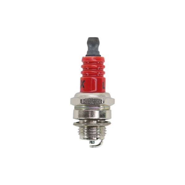 Zapaľovacia sviečka pre motorové píly krovinorezy postrekovača a ďalšiu dvojtaktnú záhradnú techniku